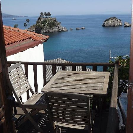 Appartement Blaue Welle Haus à Parga Extérieur photo